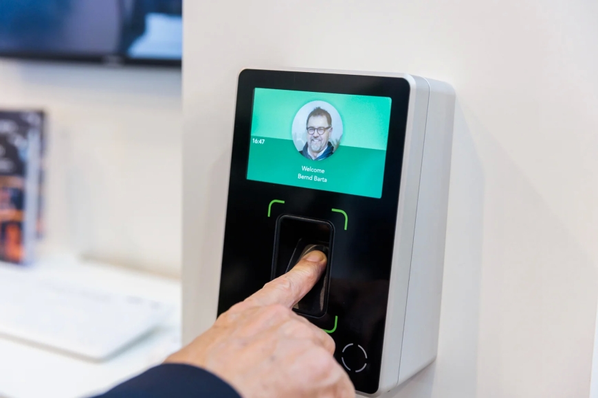 Enhancing Workplace Efficiency with Biometric Attendance Management