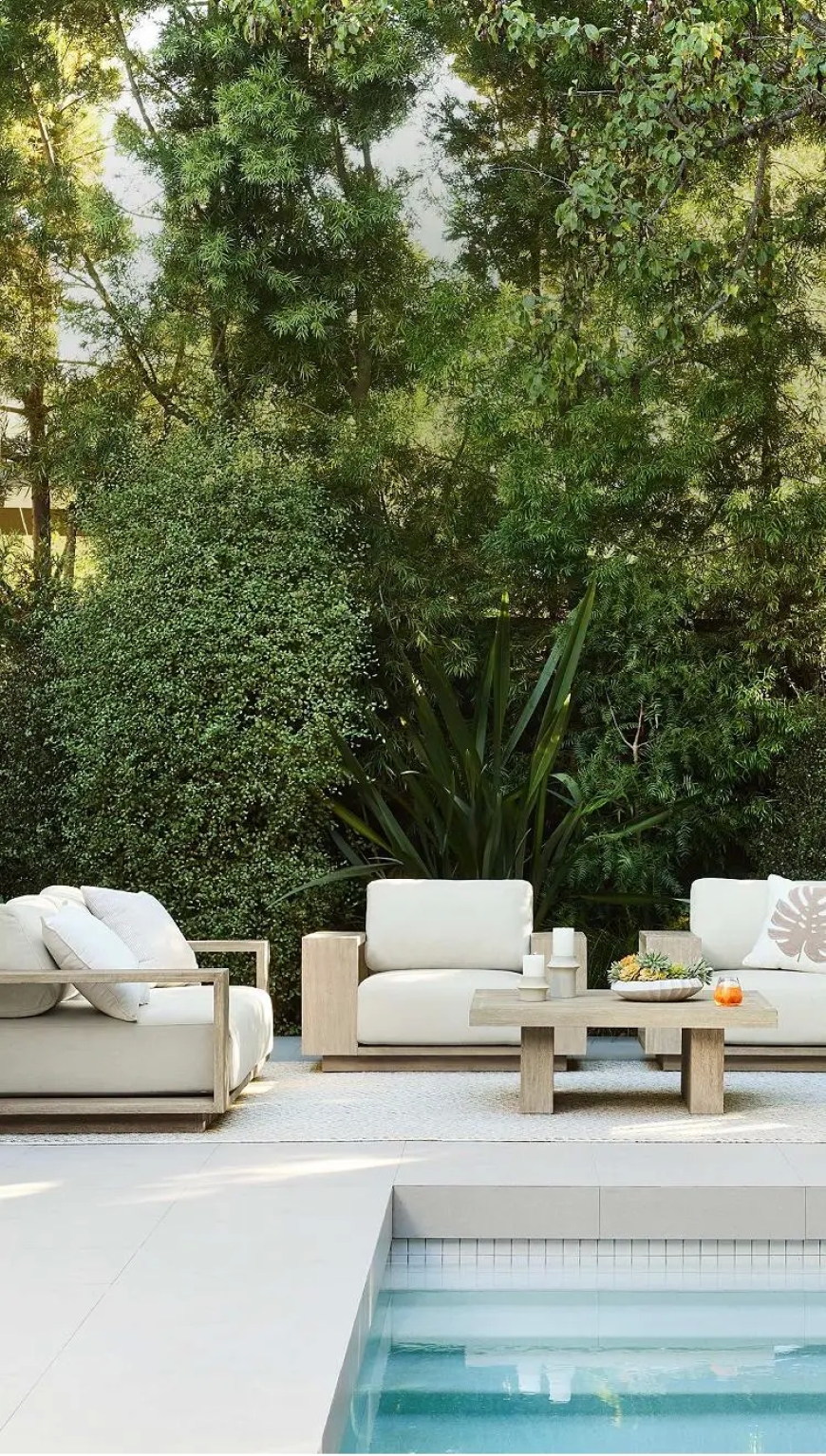 Garden Furniture Dubai: Elevate Your Outdoor Space