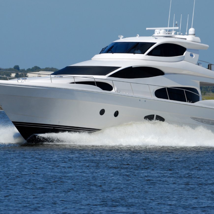 Family Reunions on the Water: Miami's Top Luxury Boat Rentals