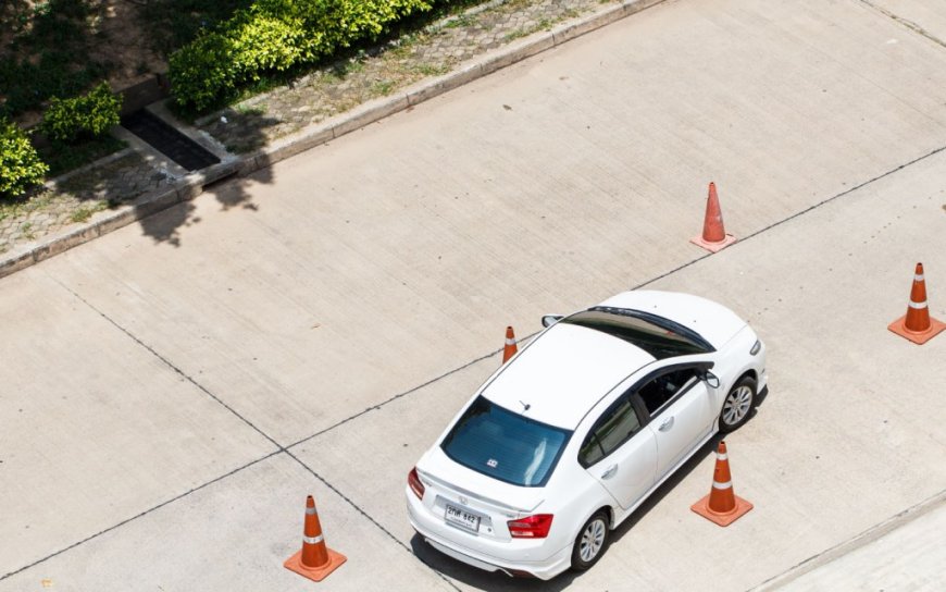 Driving School in Lahore: Your Path to Safe and Skilled Driving