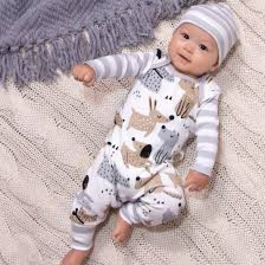 Stylish and Comfortable: The Top Trends in Baby Boy Rompers for 2024