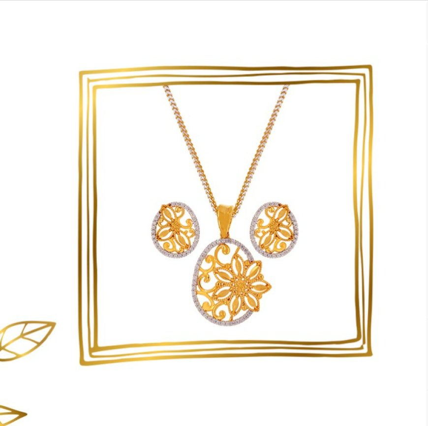 Enhance Your Look with Gold Pendants