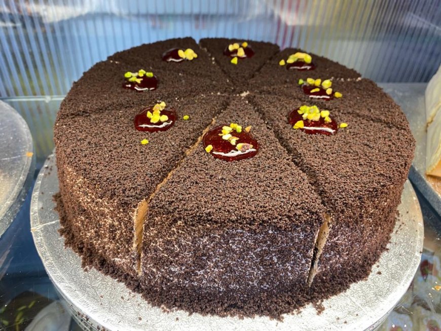 Taste of Iranian Bakery in Glasgow at Babylon Supermarket