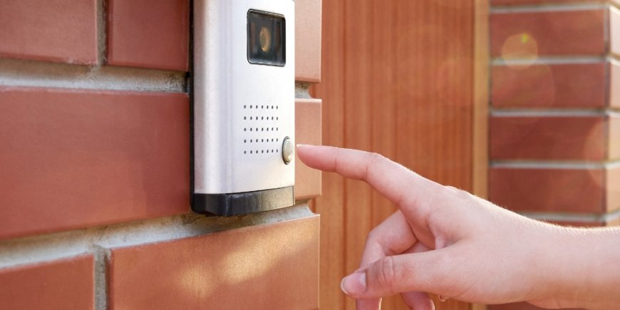 Top Reasons to Install a Doorbell Camera With a Monitor