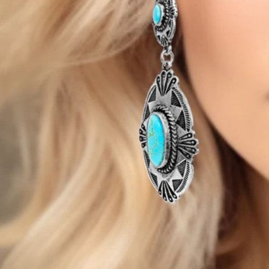 What Makes Earrings Wholesale the Perfect Choice for Fashion Retailers