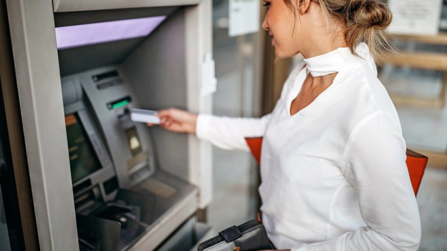 How ATM Services in Malls Enhance the Shopping Experience?