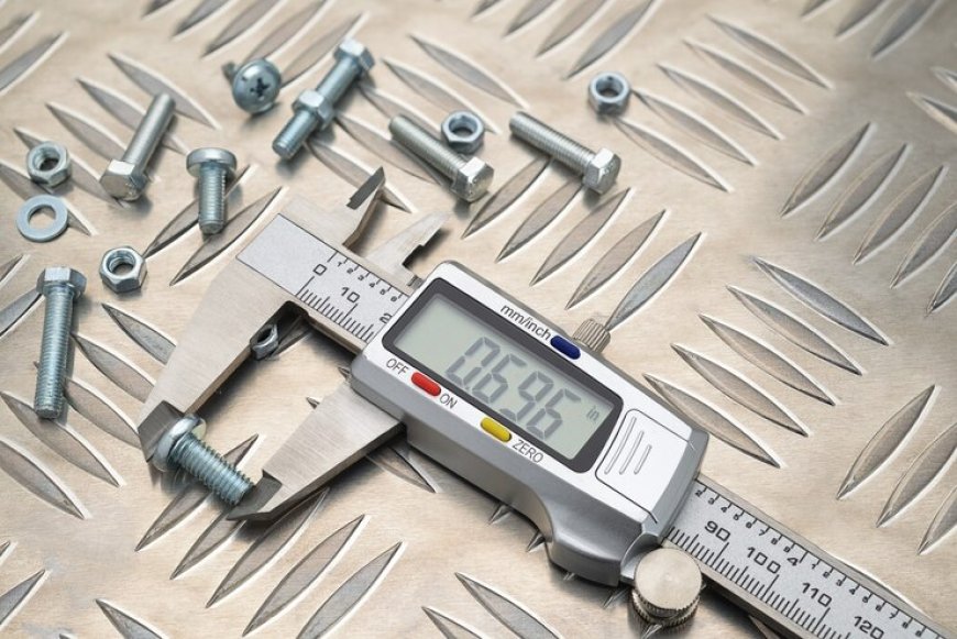 Top 10 Must-Have Measuring Tools for DIY Enthusiasts