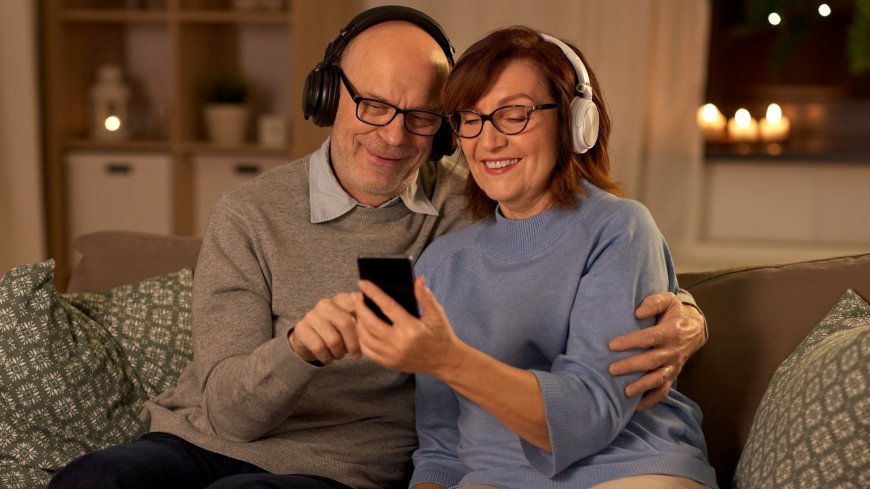 Effective B2B Partnerships for Integrating Music Streaming in Senior Care Apps