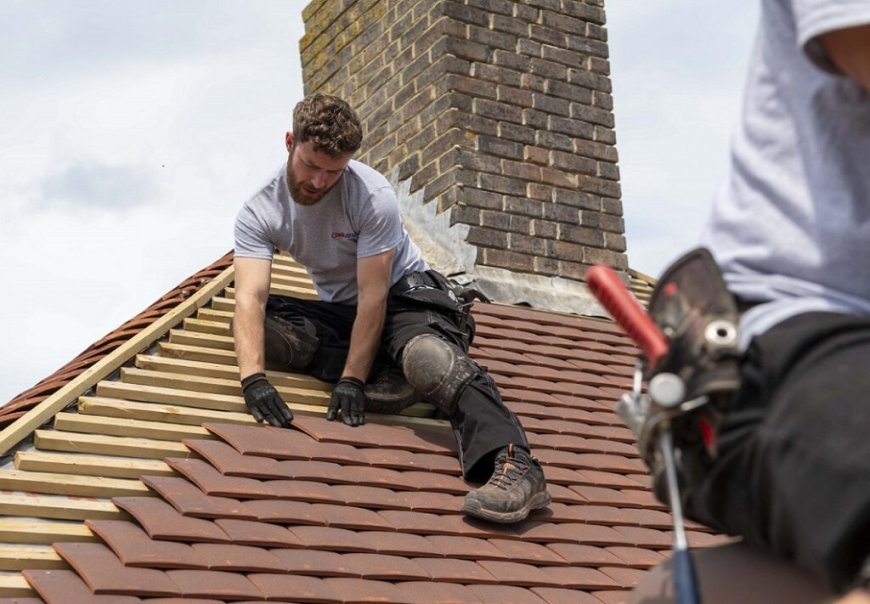 What to Anticipate During a Roof Replacement: A Kingston Roofer’s Guide