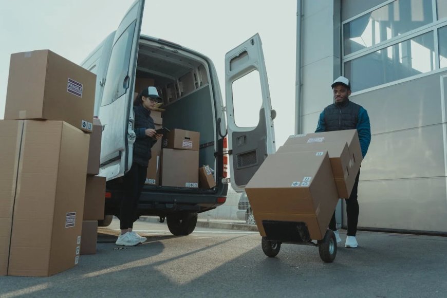 Choosing the Right Delivery Company: Key Factors to Consider