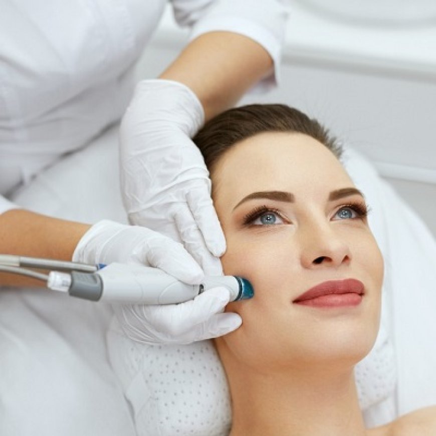 What Exactly Does a HydraFacial Do?