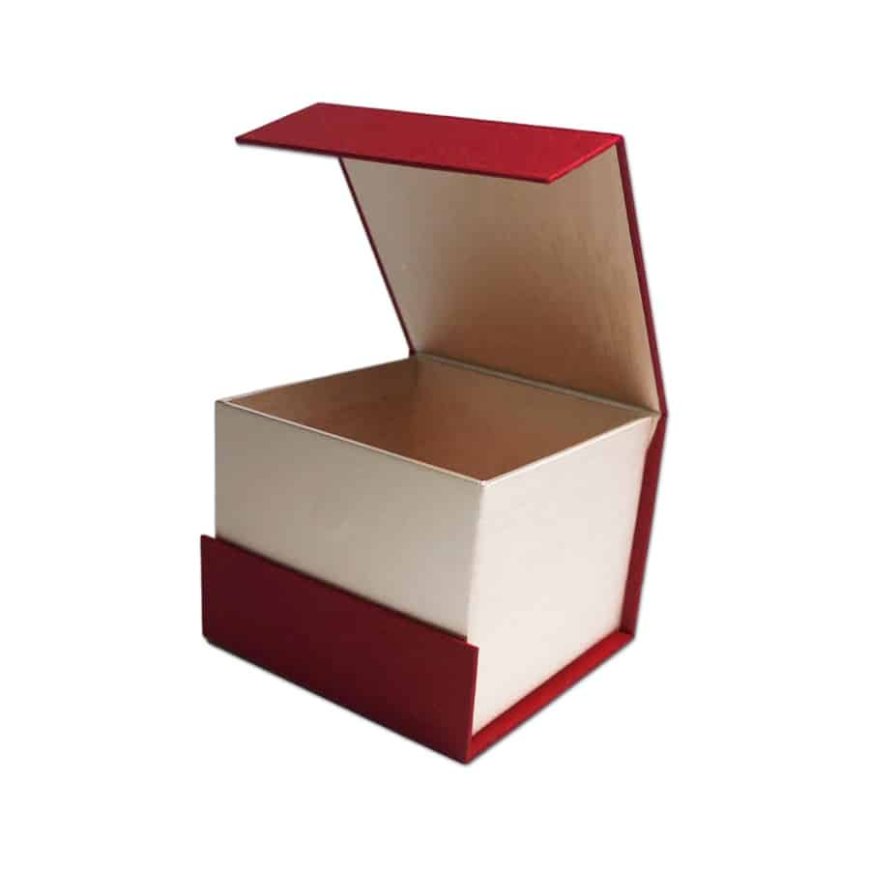 Custom Flip Boxes for Secure and Attractive Packaging