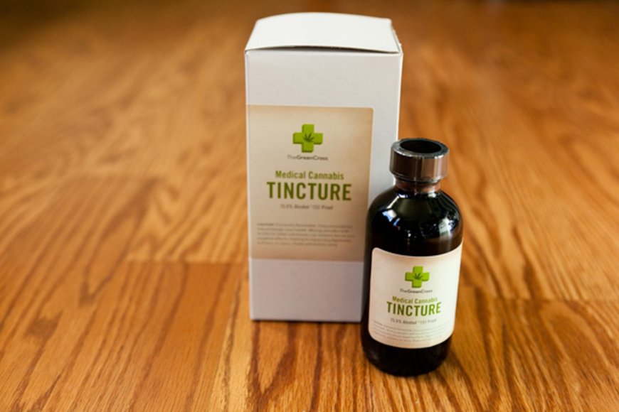 Stylish and Protective Custom Tincture Boxes for Your Business