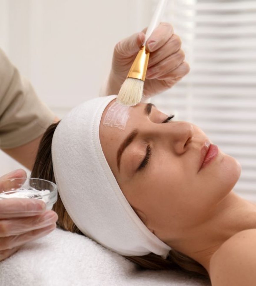 Understanding the pH Levels in Chemical Peels