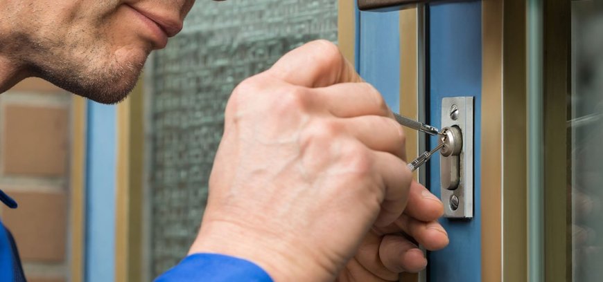 Expert Guide to Door Lock Repair in London Ensuring Security and Peace of Mind