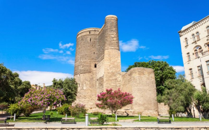 8 Reasons to Explore Bakus Old City