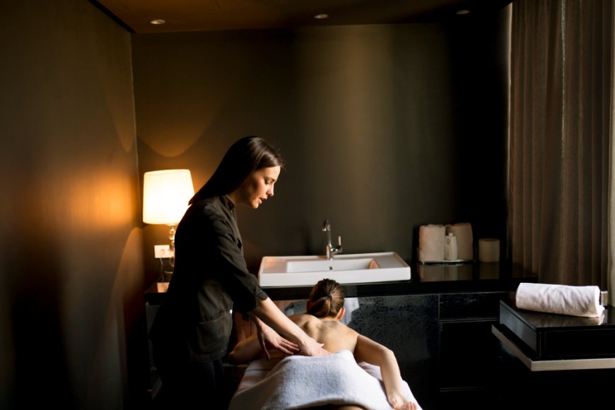 Pamper Yourself with Luxurious Spa Packages in Barrie at LVXBeauty