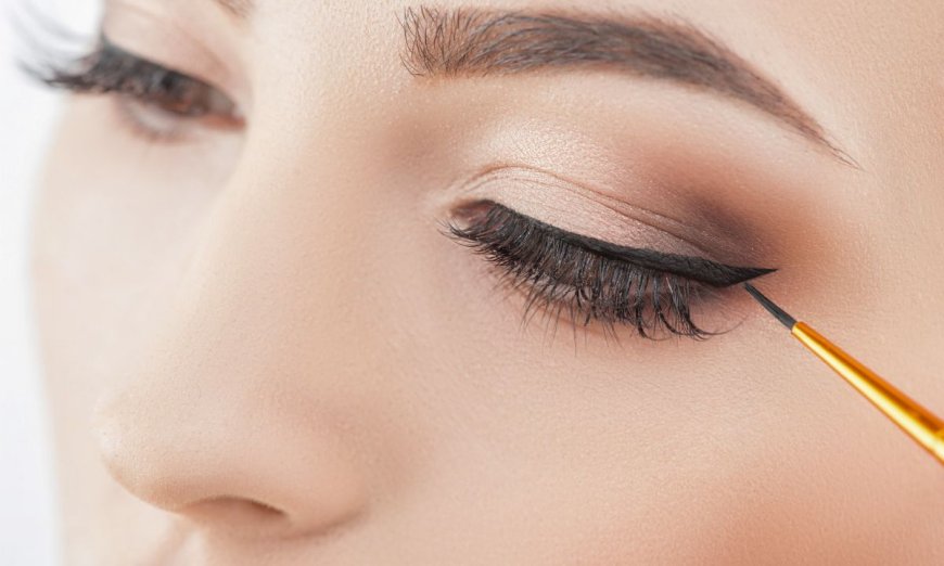 Eye Liner Best for Every Eye Shape: Customized Tips and Tricks for Flawless Application