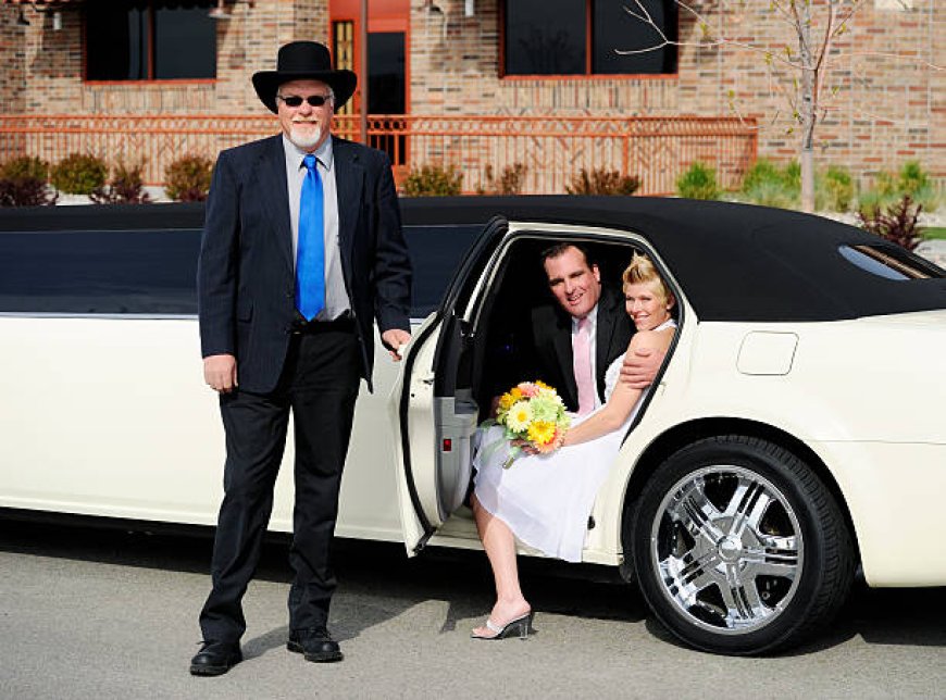 Wedding Limousine Service by Falcon Transportation Inc in Palm Desert, CA