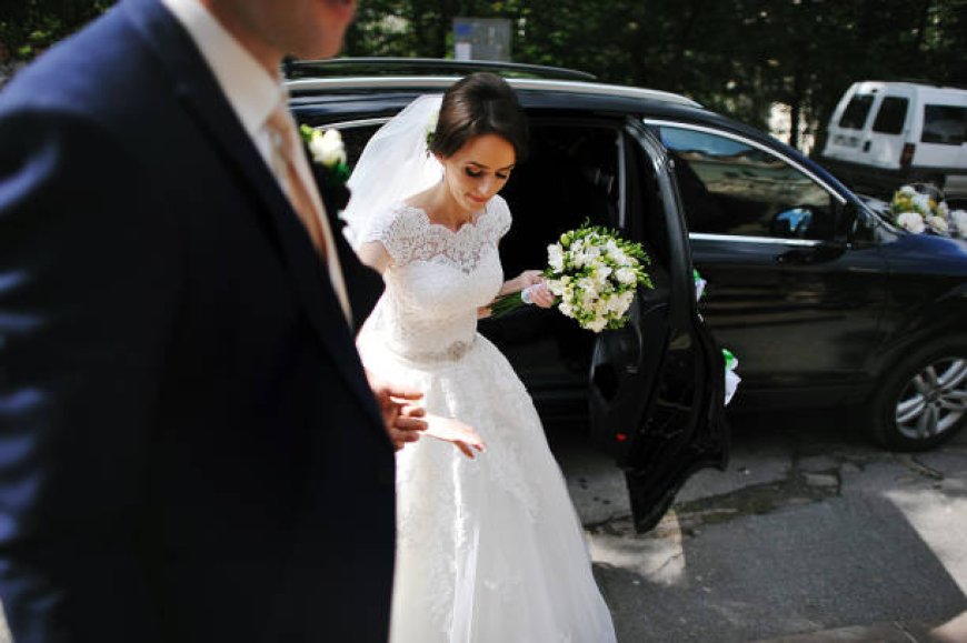 Wedding Limousine Service in Palm Desert with Luxury and Style