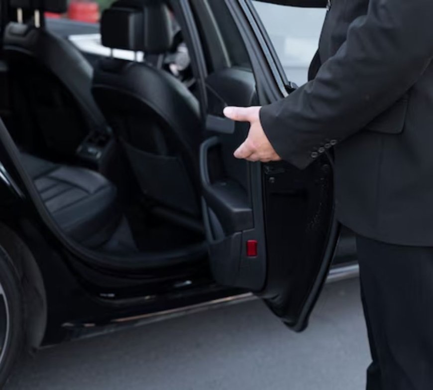 10 Must-Know Benefits of Booking a DFW Limousine Service