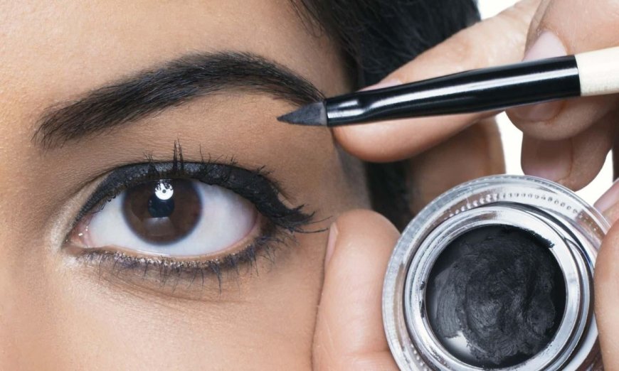 Achieve a Smudge-Proof Look with the Gel Eye Liner Best: A Buyer's Guide