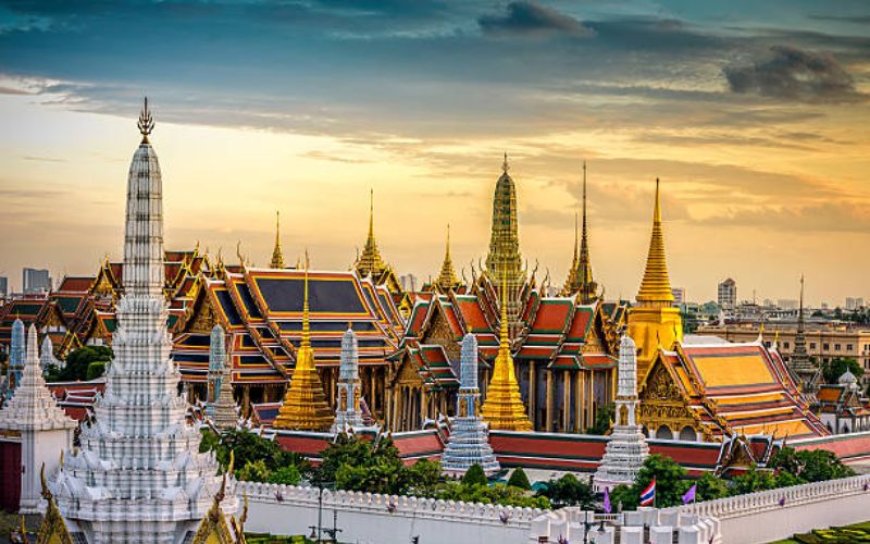 8 Must-Visit Temples in Thailand for First-Time Travelers