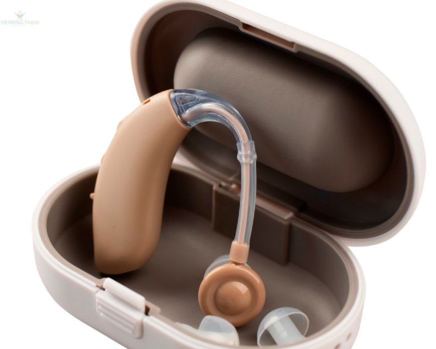 Pocket Hearing Aid vs. Rechargeable Hearing Aid: Which Offers More Convenience?