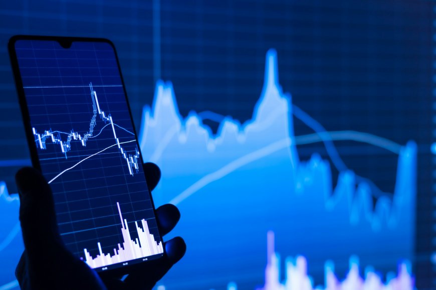 Stock Market Trading: A Smart Path to Financial Growth with the Right Training