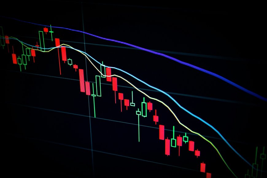Stock Market Trading: Why Enrolling in Stock Market Courses in India is a Game-Changer