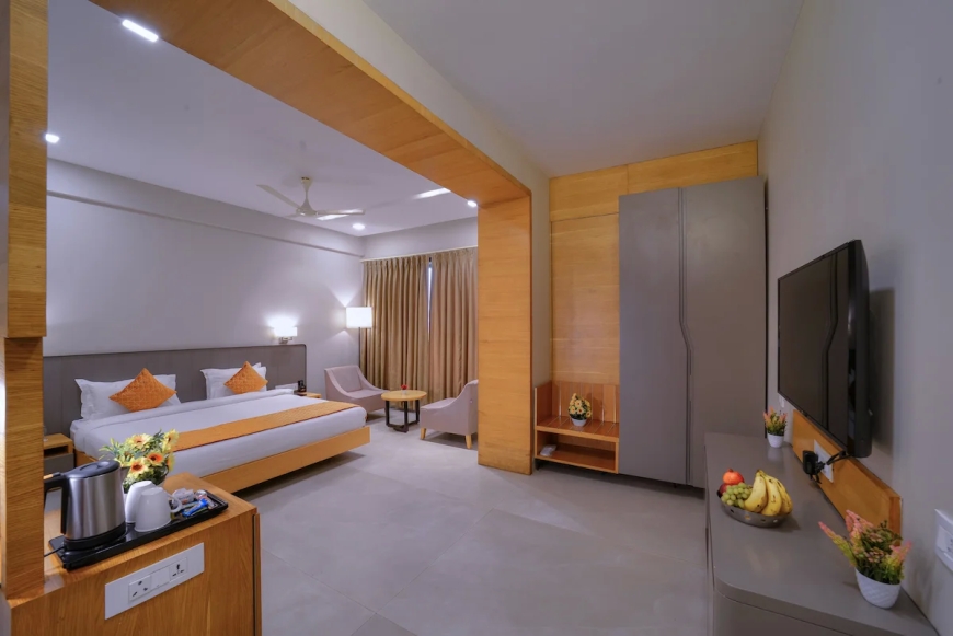 Find the Best Hotel in Barsana for a Peaceful and Spiritual Stay