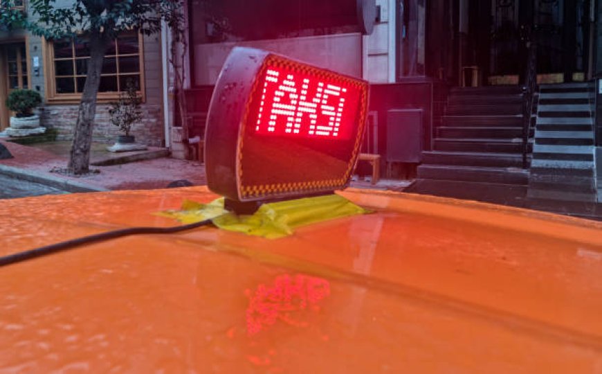 Makkah to Madinah Taxi Fare Explained: What Every Traveler Should Know