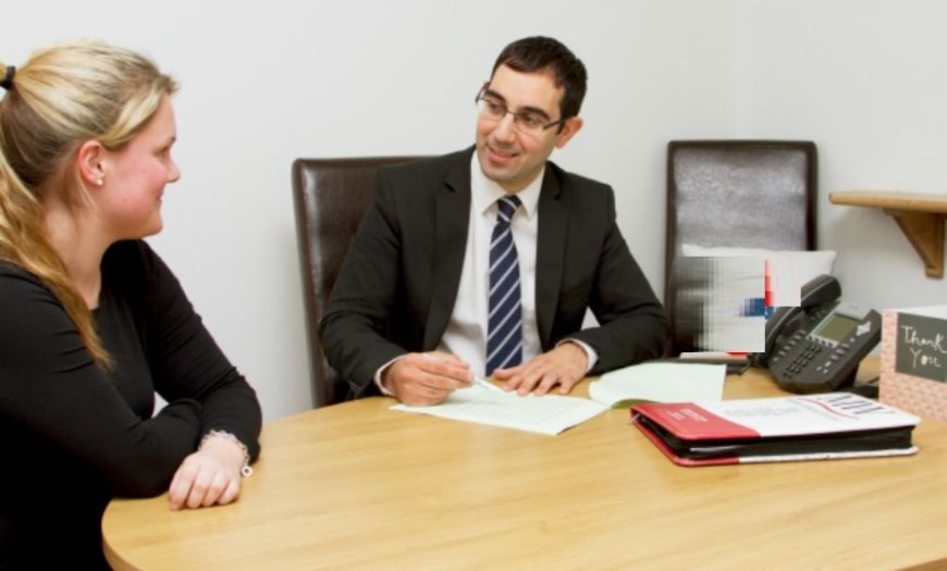 The Expert's Lens: How Top Immigration Expert Solicitors UK See Your Case Differently