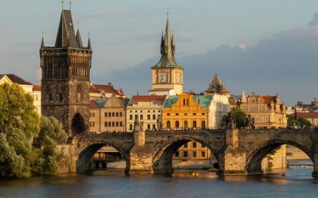 Private Transfer Vienna to Hallstatt: Experience Austria’s Most Breathtaking Journey with Westor Adventure