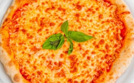 Online Pizza Marbella: The Ultimate Way to Satisfy Every Craving