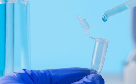 Why Residual Solvent Testing Is a Big Deal in Pharmaceutical Manufacturing