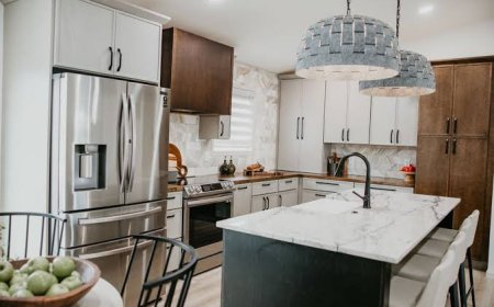 Kitchen Cabinet Craftsmanship Designed for Modern Homes