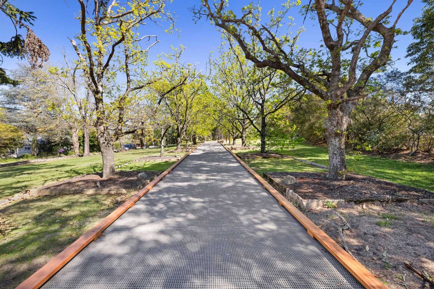 Concrete Landscaping: Transforming Outdoor Spaces with Durable Design Solutions