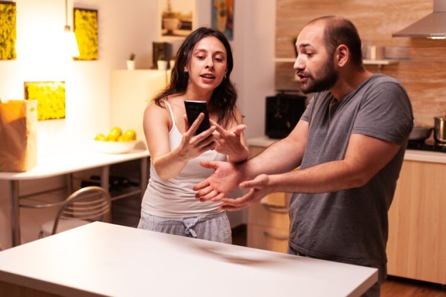 21 Common Relationship Issues Couples Should Never Ignore