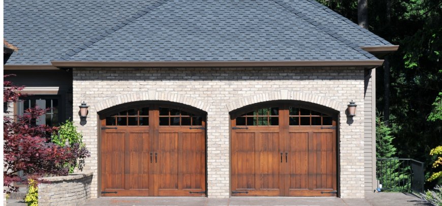 Planning a Commercial Garage Door Installation in Castle Rock, CO? Read This First