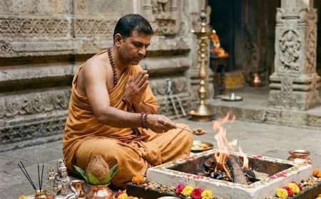 Pandit Rahul Deshpande Guruji Pune: A Trusted Guide for Authentic Vedic Rituals and Spiritual Ceremonies