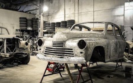 What Makes a Collision Repair Henderson NV Shop Popular and Reliable?