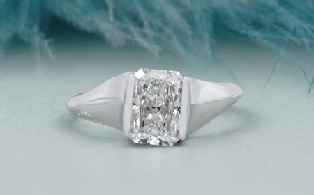 Why a 10 Carat Diamond Engagement Ring Is Always in Style
