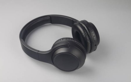 Mobile Connectivity and Affordable Audio Devices Are Driving Mexico’s Wireless Earphones Industry Expansion