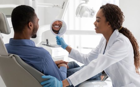 How to Choose the Best Teeth Whitening Clinic Near You