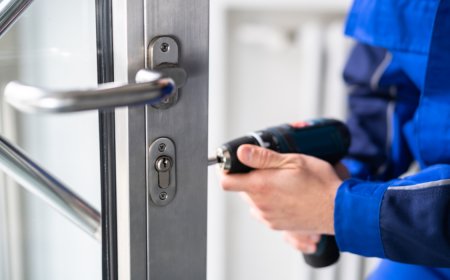 Emergency Locksmith Miami Beach Available 24/7 Near You