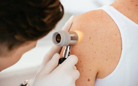 Empowering Proactive Wellness: The Digital Skin Care Revolution