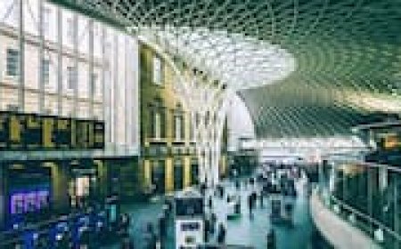 How to Travel Between London Heathrow and the King's Cross Area Cheaply