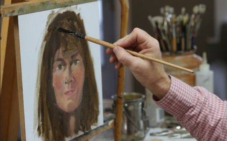 What to Include in a Custom Portrait Brief Before an Artist Starts Painting