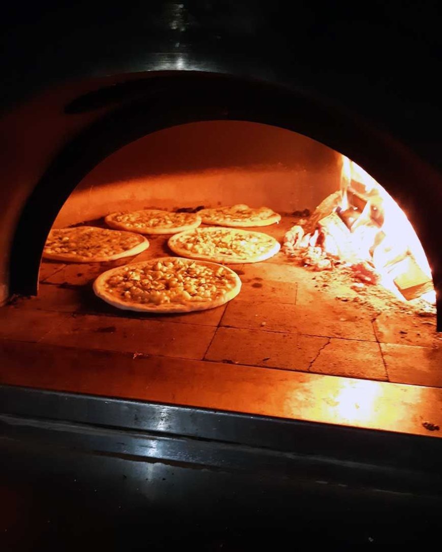 Neapolitan Pizza Catering Sydney | Authentic Wood-Fired Pizza